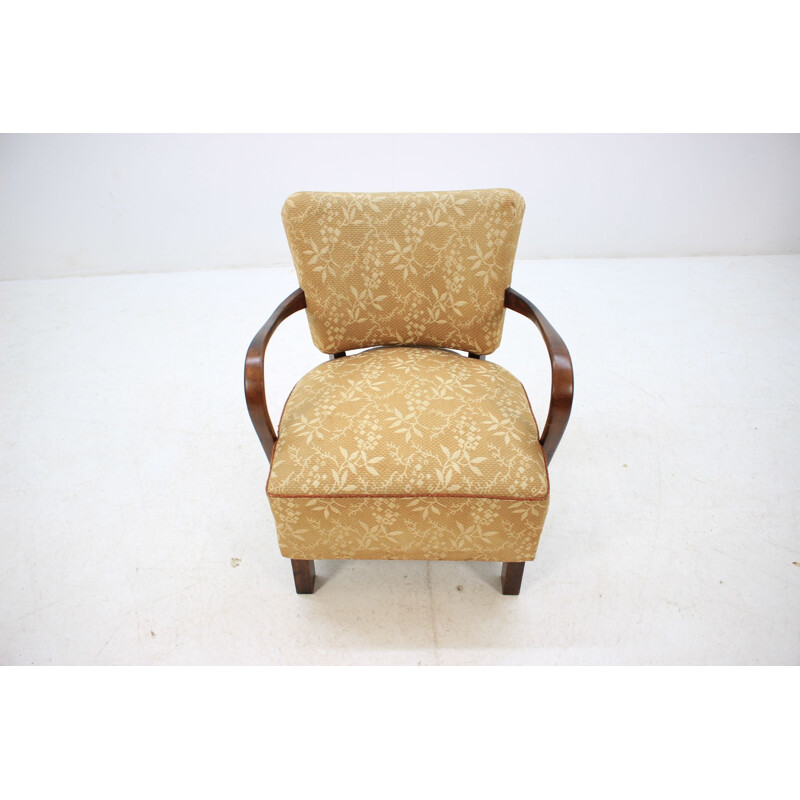Vintage armchair by Thonet in yellow fabric and oakwook 1930