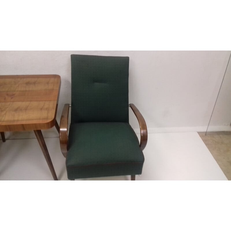 Set of 2 vintage armchairs and table by Jindřich Halabala in green fabric and oakwood