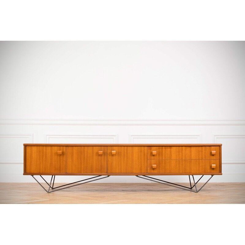 Enfilade vintage scandinave en noyer et acier 1960