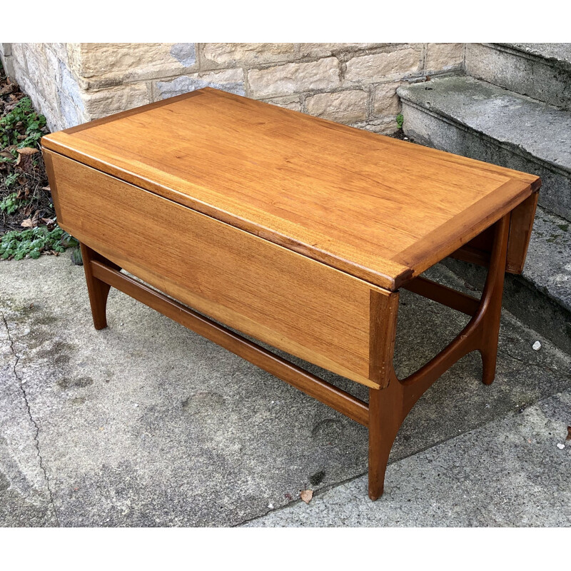 Vintage scandinavian coffee table for Stonehill in teak 1960