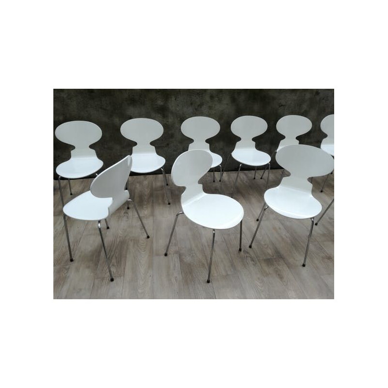 Set of 10 vintage Fourmi chairs by Arne Jacobsen in metal 1970