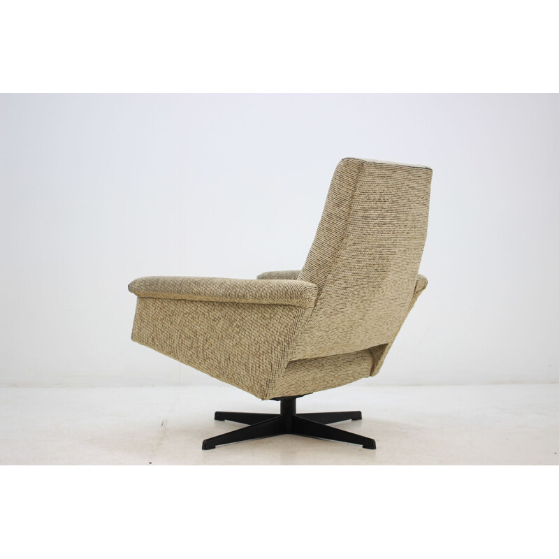 Vintage armchair in metal and fabric 1970s