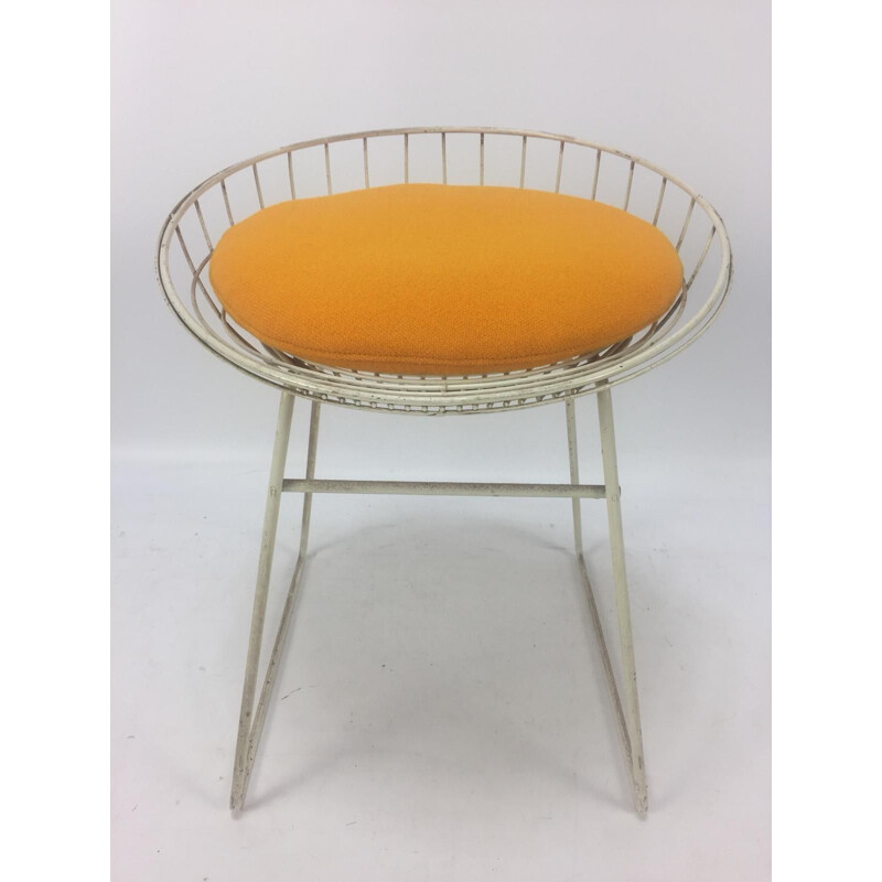 Vintage italian KM05 stool for Pastoe in white metal and yellow fabric