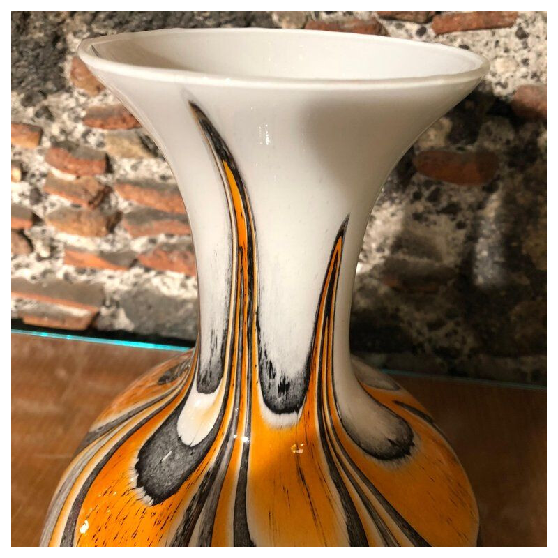 Vintage vase for Opaline Florence in opaline and Murano glass