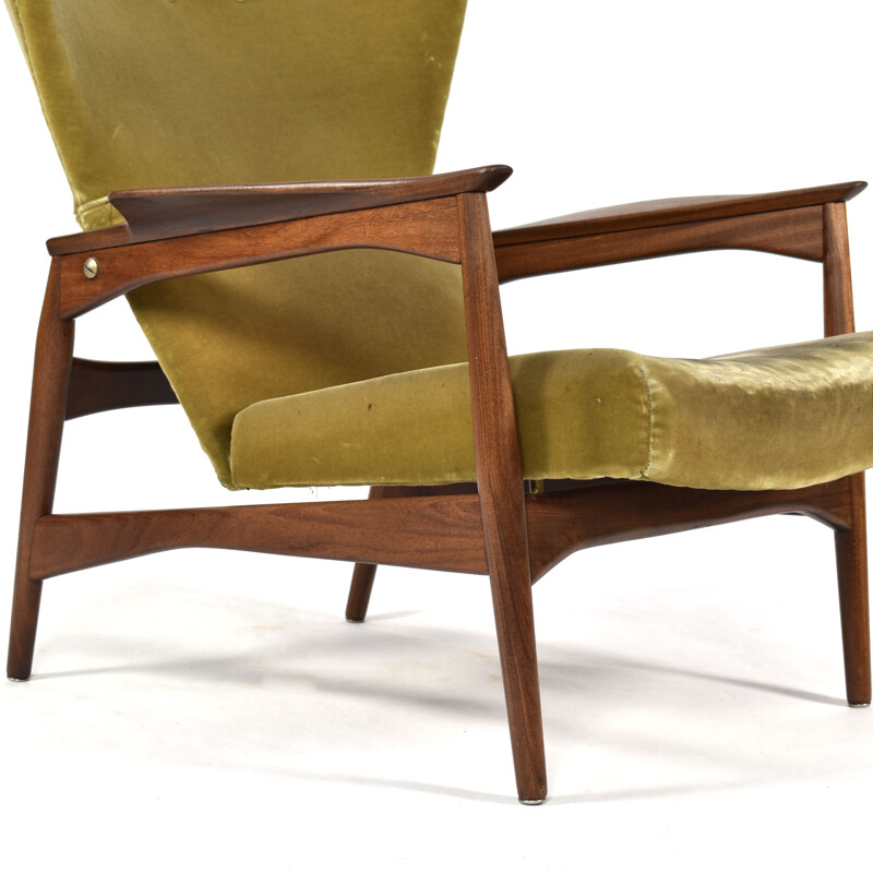 Vintage wingback armchair for Carlo Garhn in teak and green velvet 1960