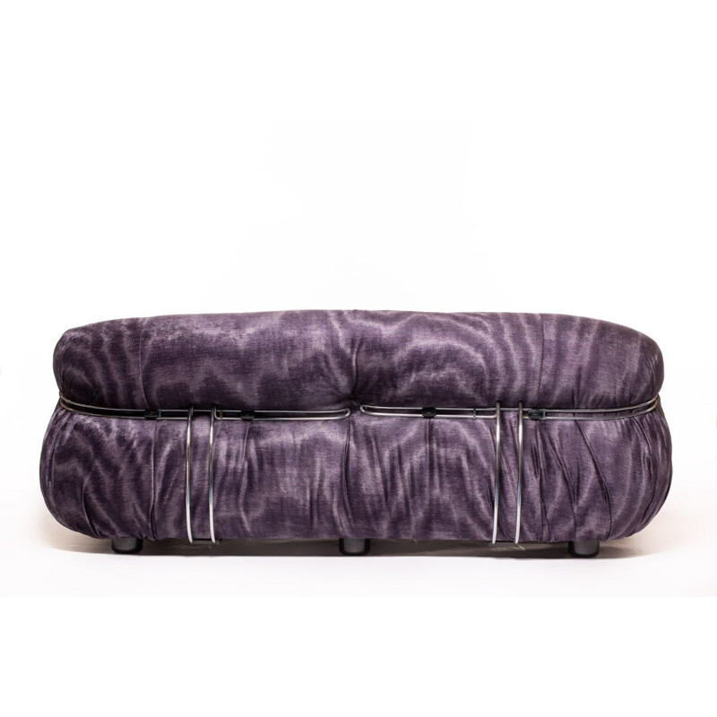 Vintage Soriana sofa for Cassina in purple velvet and metal 1969