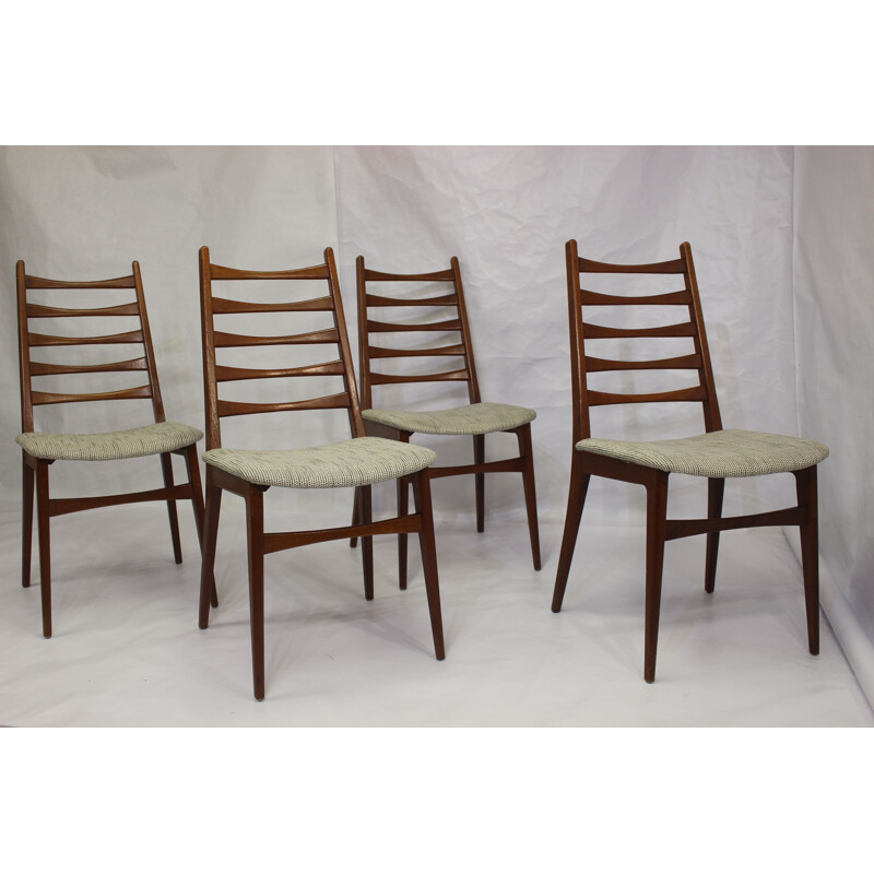 Set of 4 Scandinavian chairs in beechwood