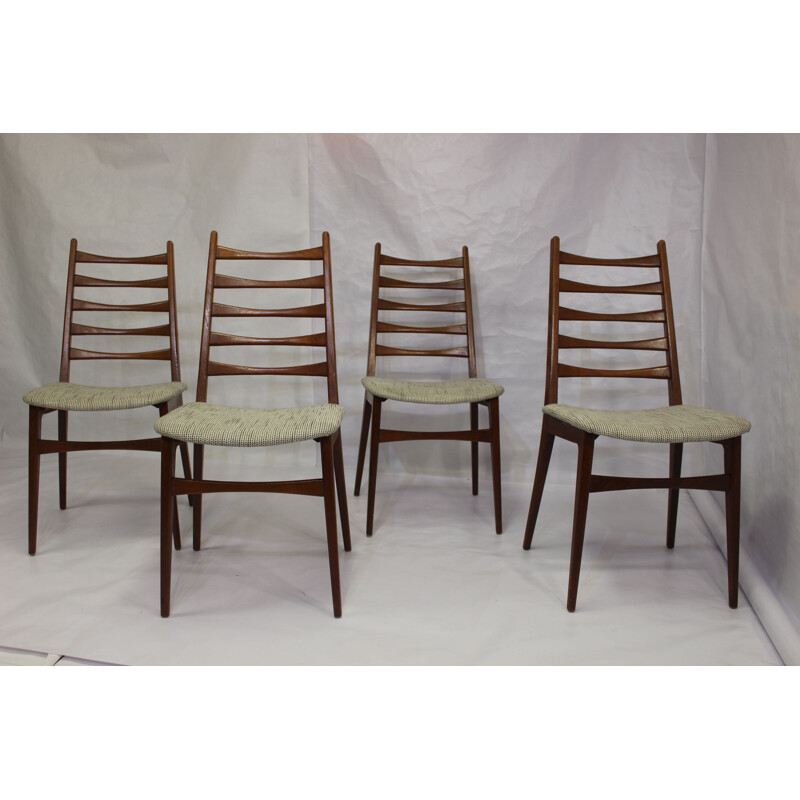 Set of 4 Scandinavian chairs in beechwood