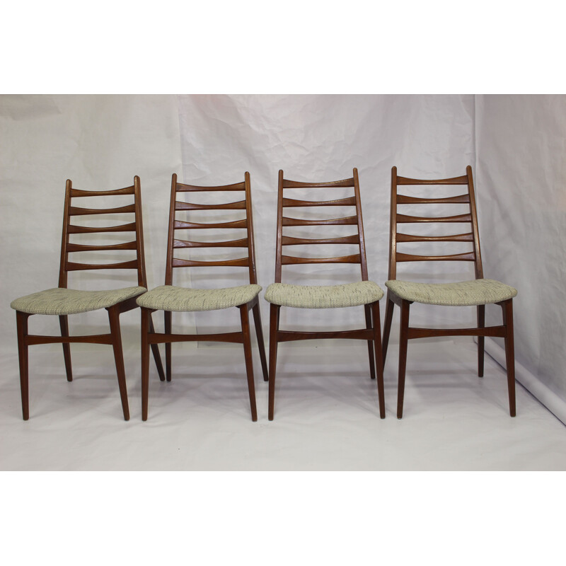 Set of 4 Scandinavian chairs in beechwood