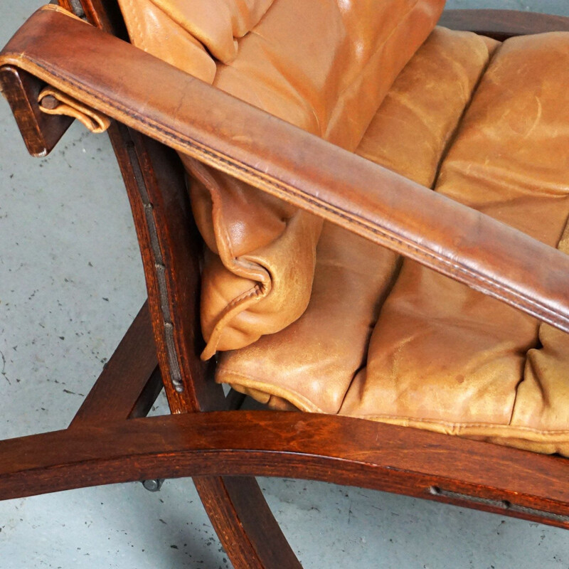 Vintage Siesta armchair for Westnofa in brown leather and rosewood