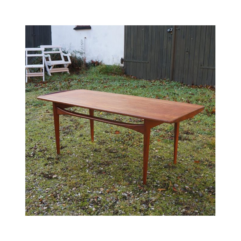 Vintage scandinavian coffee table for Illums Bolighus in teak 1960