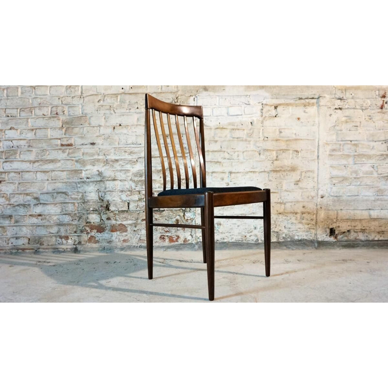 Suite de 6 chaises vintage scandinaves par H.W. Klein