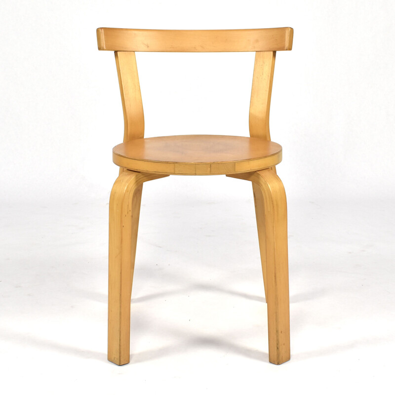 Vintage chair 68 by Alvar Aalto for Artek