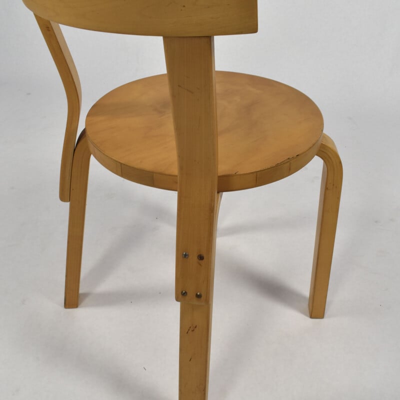 Vintage chair 68 by Alvar Aalto for Artek