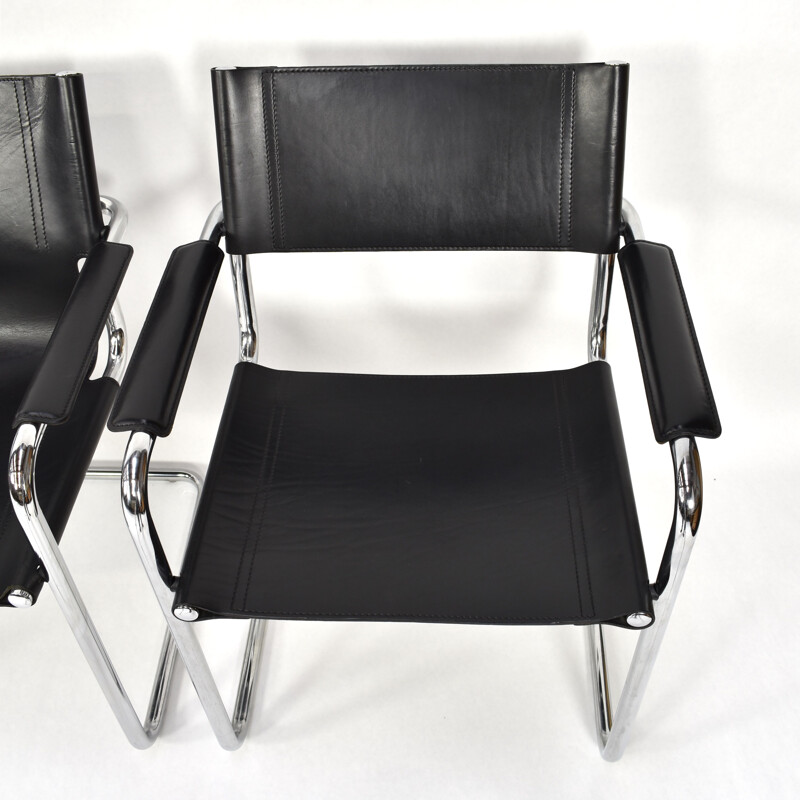 Suite de 4 chaises vintage pour Matteo Grassi