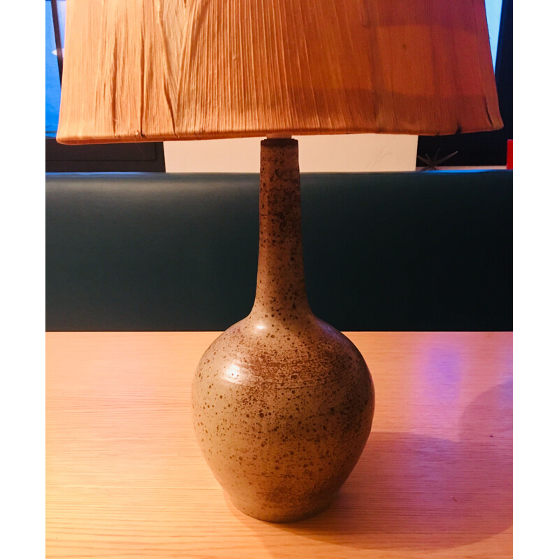 Vintage lamp in ceramic with wooden