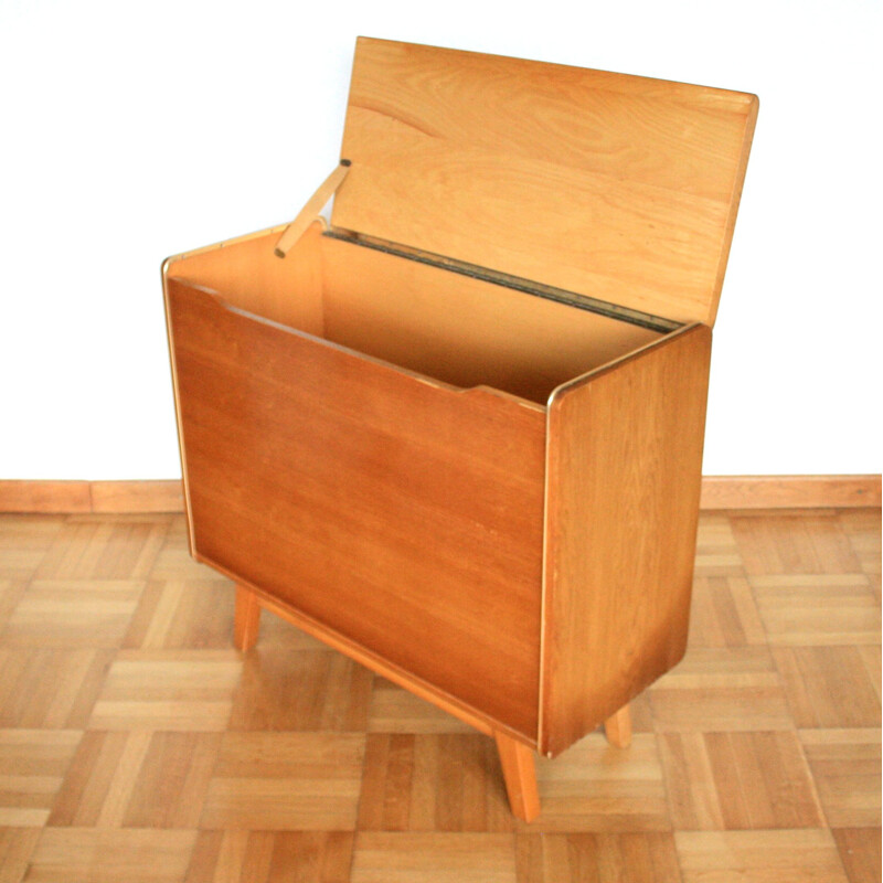 Vintage cabinet U 391 by B. Landsman for Jitona