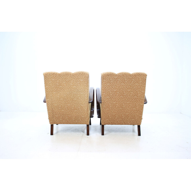 Set of 2 vintage armchairs by Jindřich Halabala in oakwood and fabric 1950