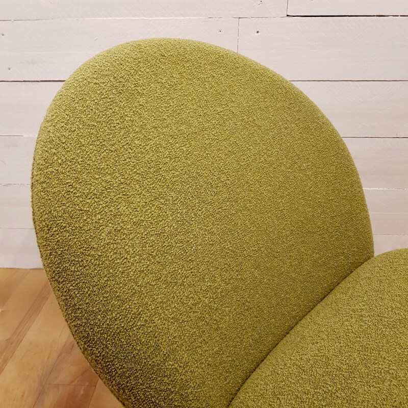 Vintage F572 armchair by Pierre Paulin for Artifort in green fabric and steel