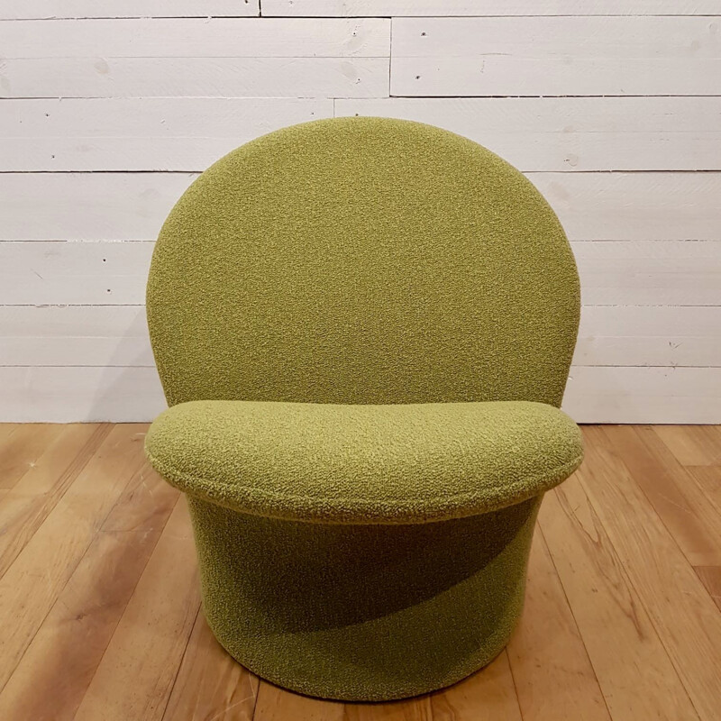 Vintage F572 armchair by Pierre Paulin for Artifort in green fabric and steel