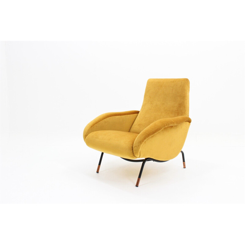 Fauteuil vintage italien en velours jaune et cuivre 1950