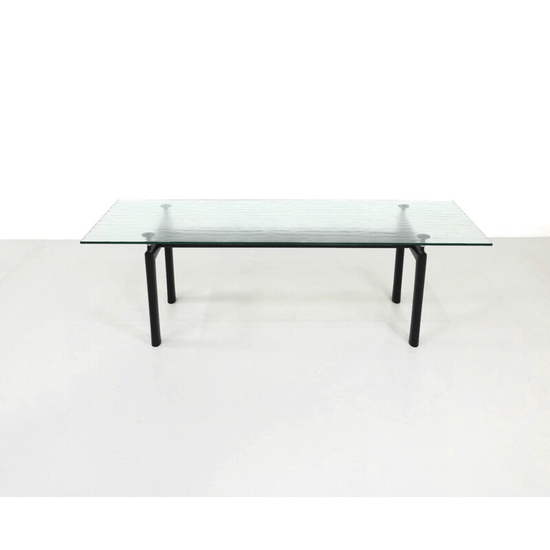 Vintage LC6 table for Cassina in glass and black metal 1980