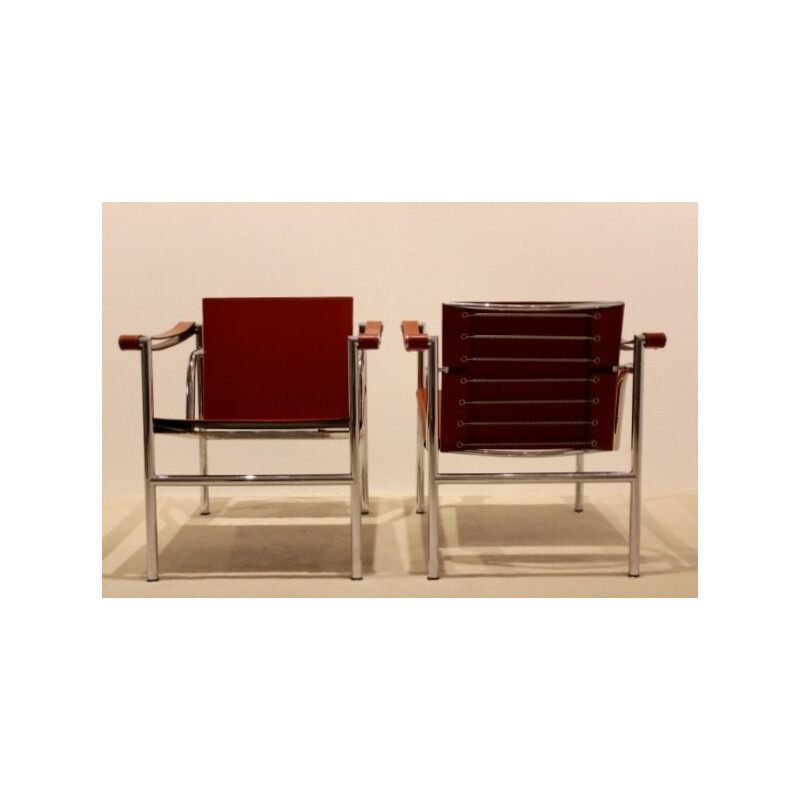 Paire de fauteuils LC1 en cuir cognac et acier chromé, LE CORBUSIER, Charlotte PERRIAND & Pierre JEANNERET - 1970