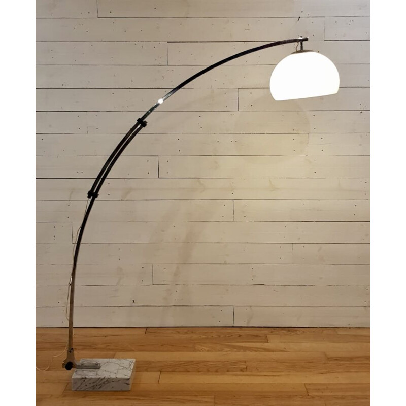 Reggiani Arc floor lamp with base in marble 1970