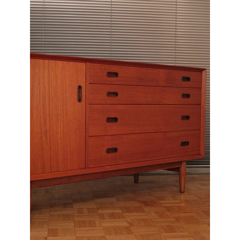 Teak & Oak vintage Sideboard by Arne Vodder 