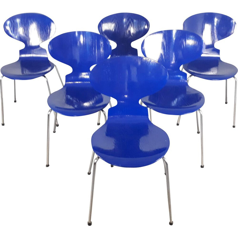 Set of 6 vintage blue Fourmi 3101 chairs for Fritz Hansen