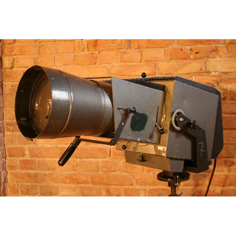 Projecteur de cinéma vintage en acier de la société Pani, Autriche 1970