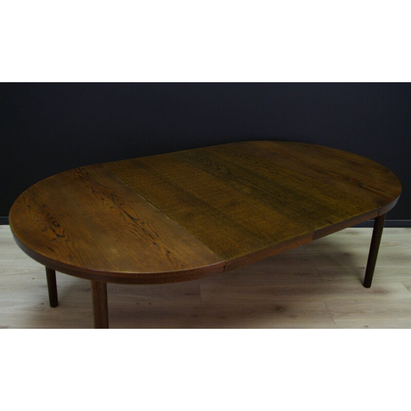 Vintage danish table in oakwood 1960