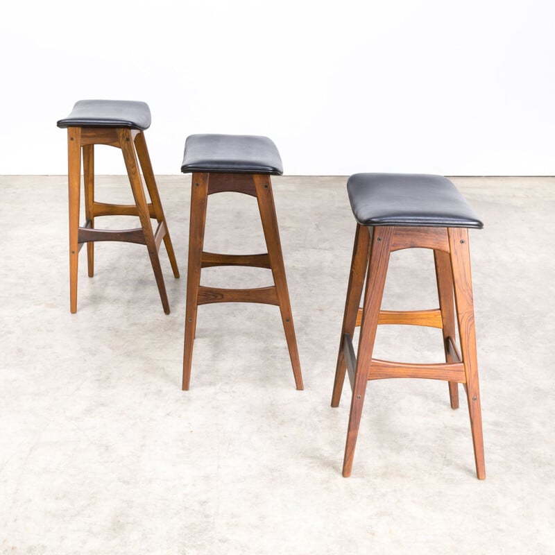 Set of 3 vintage bar stools for J. Skaaning & Son in black leatherette