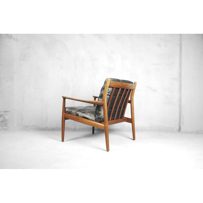 Vintage early leather 218 chair by Grete Jalk for Glostrup