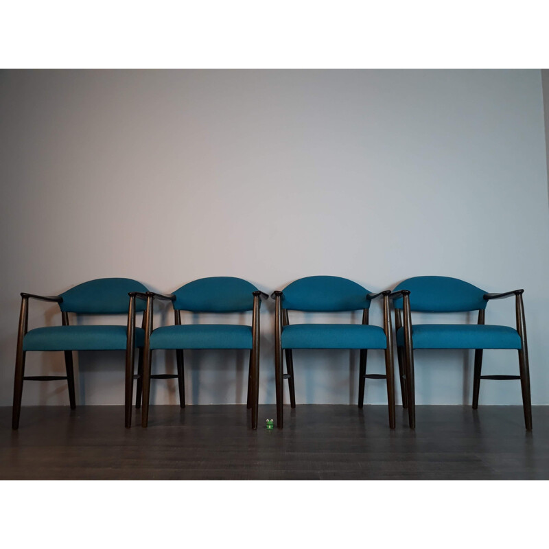 Set of 4 vintage chairs by Kurt Olsen Scandinavian