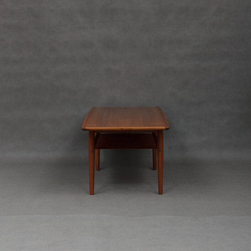 Vintage coffee table by Grete Jalk in teak