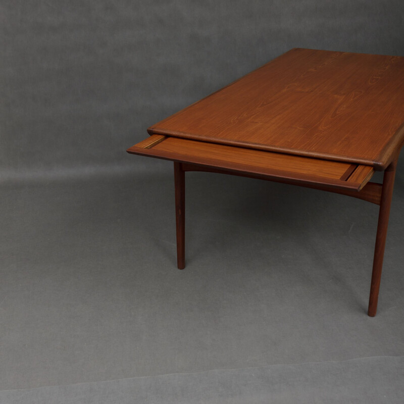 Vintage teak extension table by Johannes Andersen