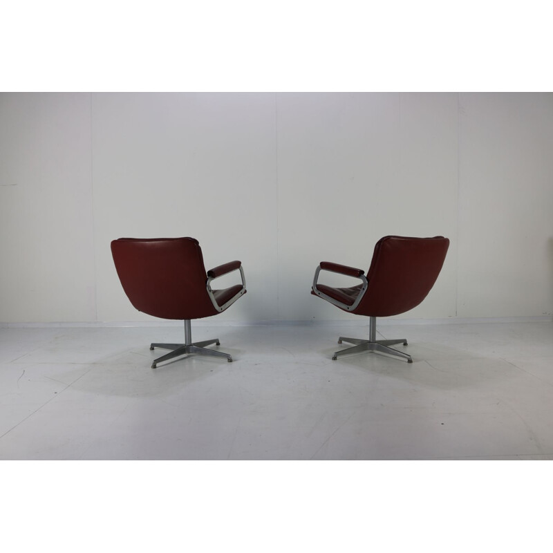 Set of 2 vintage leather lounge chairs by Geoffrey Harcourt