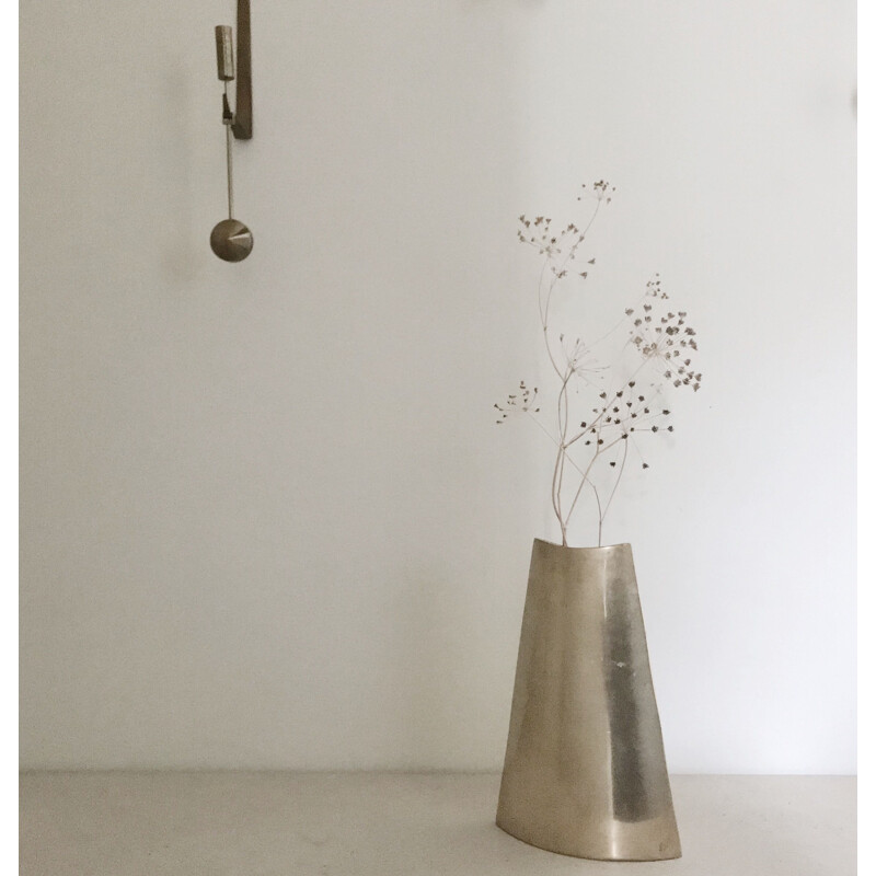 Vase vintage post moderniste par James Johnston