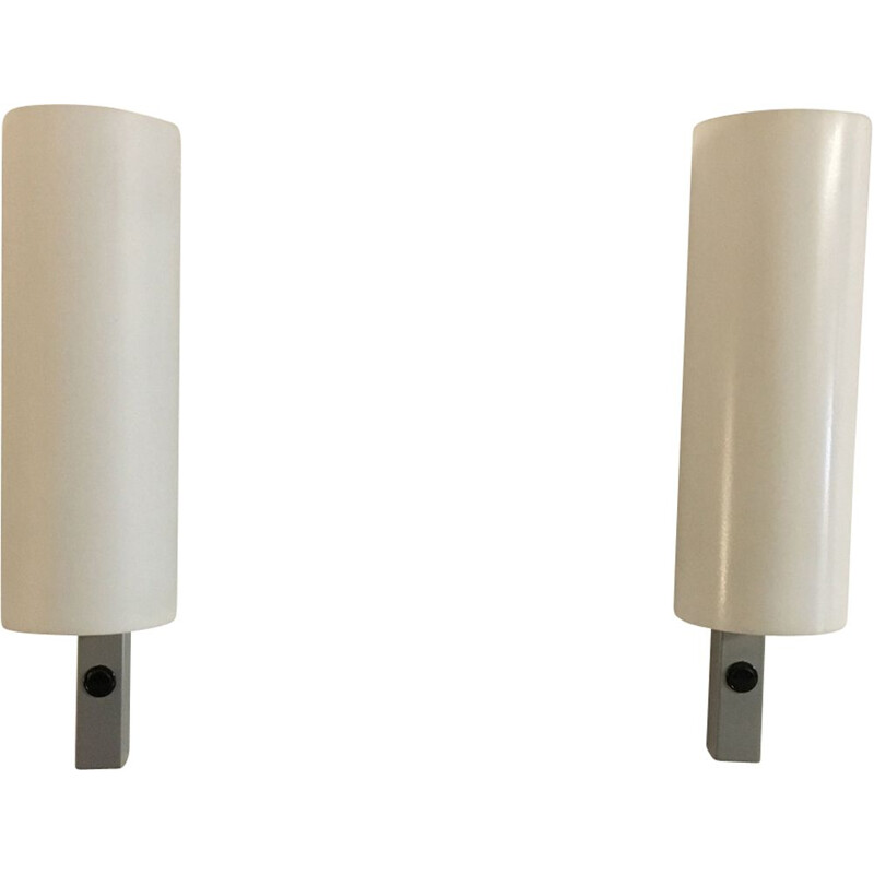 Pair of vintage white wall lamps in perspex and metal 1980