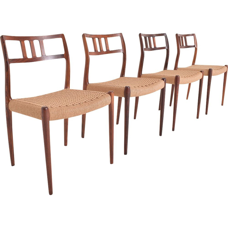 Ensemble de 4 chaises vintage en palissandre de Rio et corde 1960