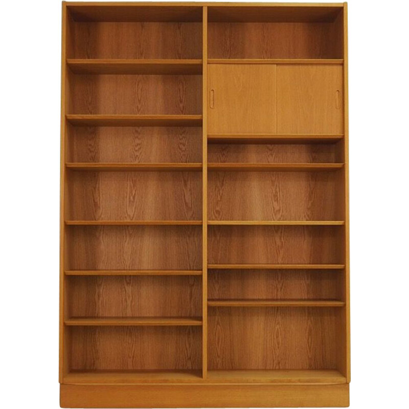 Vintage bookcase by Poul Hundevad in ash