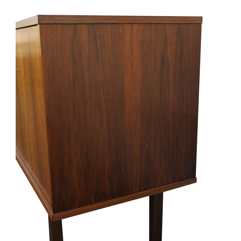 Long Vintage sideboard in walnut 1960