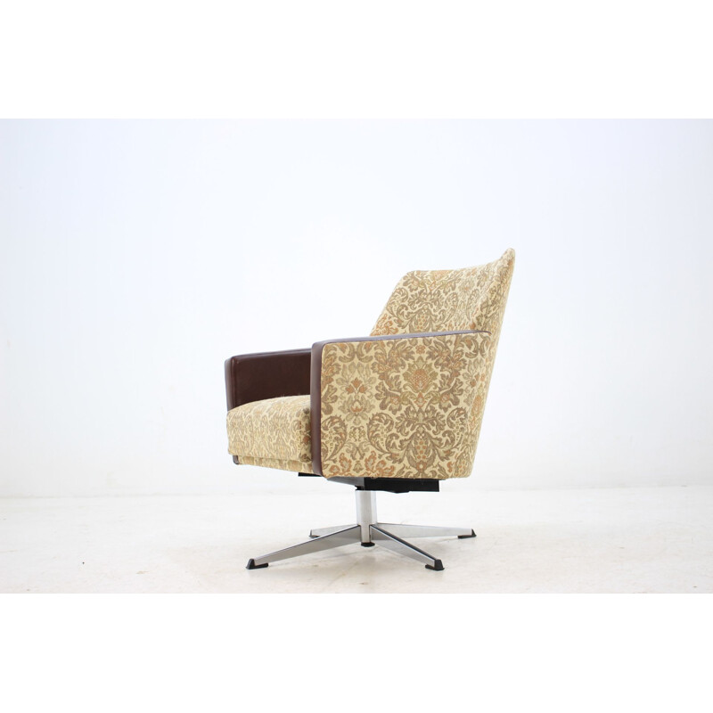 Vintage draaifauteuil in leer en beige stof 1970