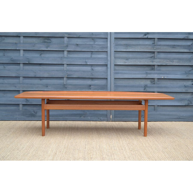 Table basse vintage scandinave par Grete Jalk en bois 1960