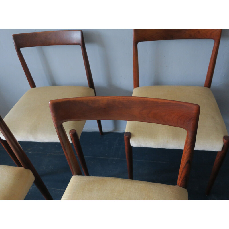 Set of 4 vintage chairs in rosewood and beige fabric 1960