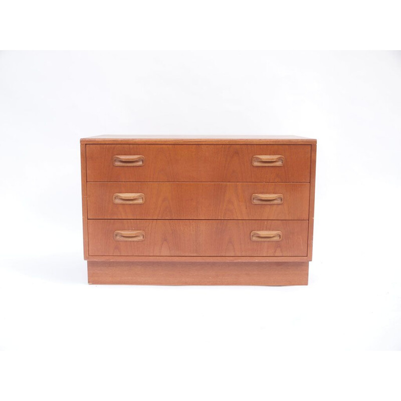 Vintage low dresser with 3 drawers by G-Plan