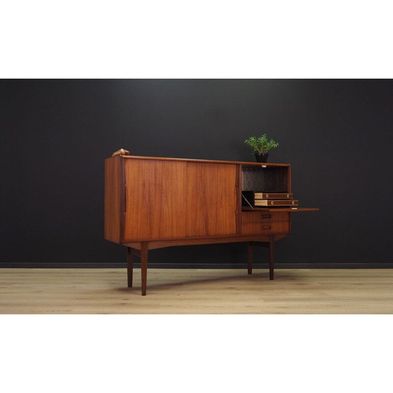 Vintage Danish highboard in teak