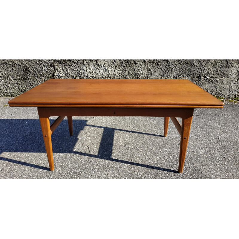 Scandinavian table in teak by Kai Kristiansen