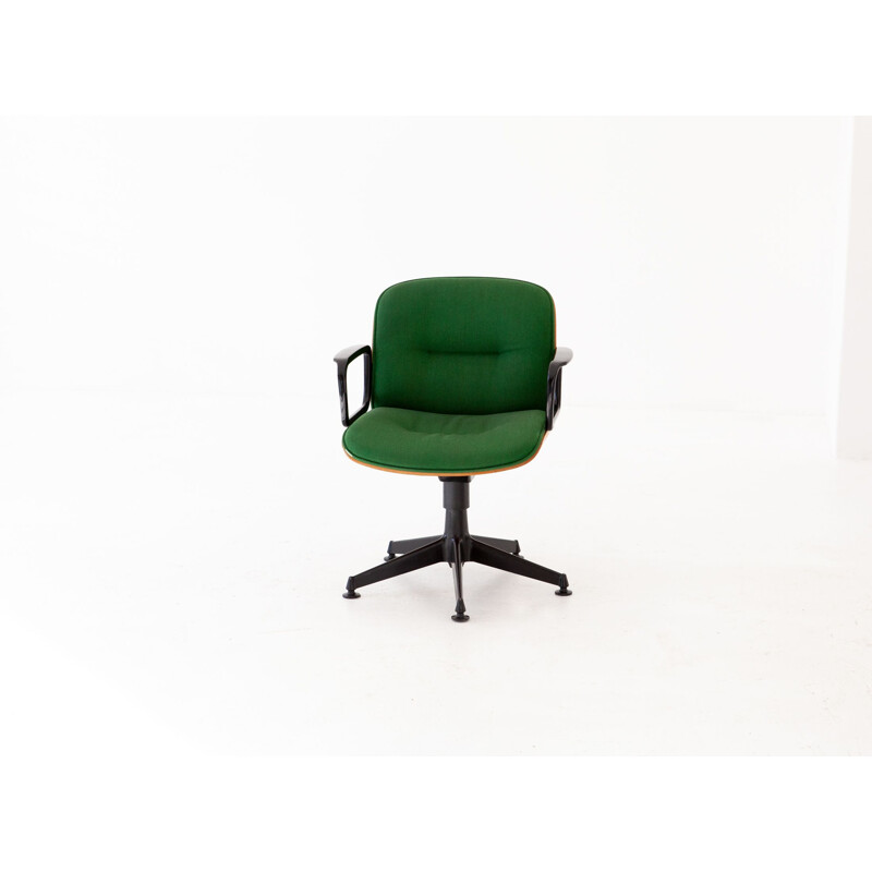 Green chair in oakwood by Ico Parisi for MIM
